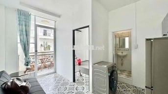 CHO THUÊ 2 PHÒNG NGỦ BAN CÔNG ĐẦY ĐỦ NỘI THẤT GẦN EMART PHAN HUY ÍCH