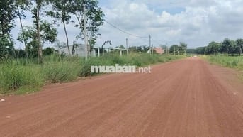 10 Nền MT đường 32 Liên xã,cách QL14 chỉ 300m, đối diện trường TTHC