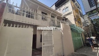 Cho Thuê Nhà Đường Nguyễn Trãi, Quận 1 ( 13x20m - Nhà Rộng Thoáng )