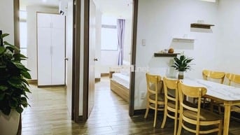 Cho thuê căn hộ 2 phòng ngủ full nội thất tại KĐT Sentosa, gần Cocobay