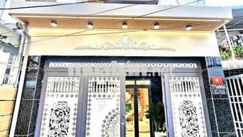 Nhà đẹp Cần bán gần Phú Mỹ Hưng quận 7