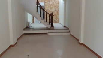 Cho thuê nhà 3,5 tầng mặt phố Thâm Tâm - khu ĐTM Trung Yên