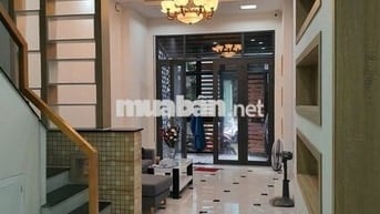 Nhà 3,5x18m gần mặt tiền, đối diện chung cư Sơn Kỳ.