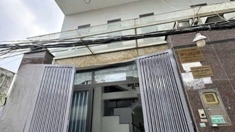 Nhà thuê 4 Tầng 4pn 4wc HXH Nguyễn thị thập, Q7.