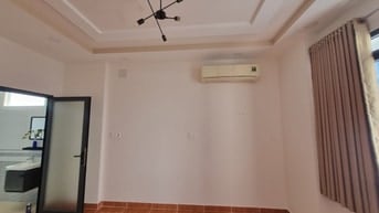 NHÀ XINH, YÊN BÌNH, GẦN QUẬN 1