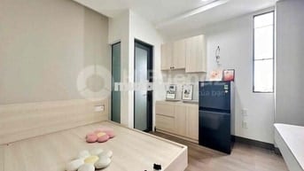 Phòng Studio Full Nội Thất - Cửa sổ trời , Gần Đại Học MarKeting Q7