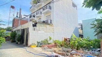 Bán lô đất hẻm 652 QL13, gần Hiệp Bình. DT 77.5m2 SHR, khu dân cư