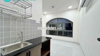 CHO THUÊ PHÒNG CHDV CỬA SỔ TRỜI NHÀ MỚI NGAY ĐẠI HỌC VLU IUH NTT