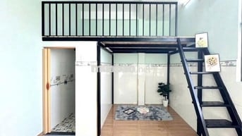 Phòng trọ giá rẻ sẵn máy lạnh, kệ bếp. Gần Đầm Sen, Bốn Xã, Q10