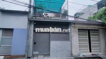 Chính chủ cho thuê nhà DT:4,x18 giá 10tr/thg lầu ,HBC,TĐ