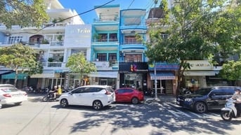 BÁN GẤP NHÀ MP HOÀNG HOA THÁM, 2 THOÁNG, 40M2x5T, MT 5M, 18.5 TỶ