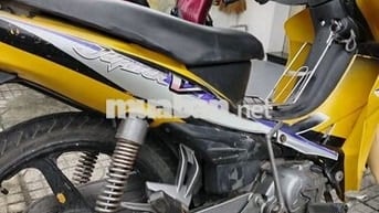 Yamaha Jupiter V màu Vàng