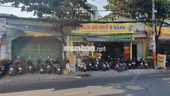 Cho thuê mặt bằng kinh doanh mặt tiền thoại ngọc hầu