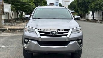 TOYOTA FORTUNER 2.4G AT DIESEL