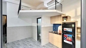 DUPLEX MỚI XÂY GẦN VĂN HIẾN - ETOWN BAN CÔNG THOÁNG MÁT