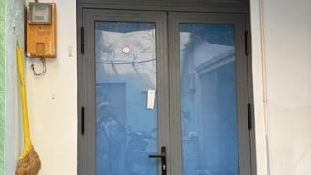 Cần bán nhà nhỏ sổ hồng đường Huỳnh tấn phát quận 7 củ 4x4,5