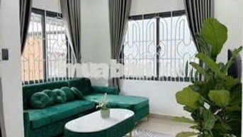 Cho thuê nhà nguyên căn đường Trần Phú