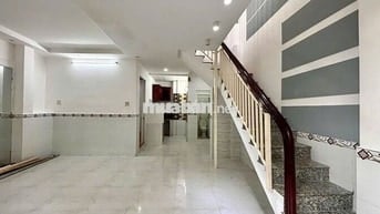 Nhà trệt lầu 2PN hẻm đường Trần Nam Phú chỉ 4 triệu