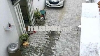 Nhà 2 lầu Đường Xe Hơi Vào Tận Nhà 3 phòng ngủ Quận 12