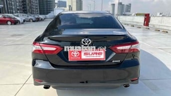 Toyota Camry 2020 2.5 Q Đen 55800 km