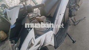 Cần bán xe nouvo 6 còn  chạy tốt