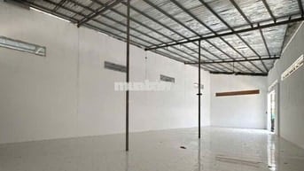 Kho đẹp ở Đào Sư Tích cần cho thuê diện tích kho 200m2 đường cont