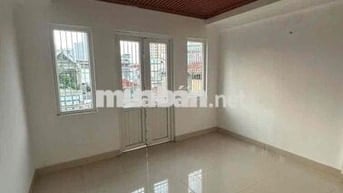 Cho nữ thuê phòng Nguyễn Ngọc Nại