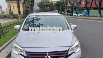 Mitsubishi Attrage CVT 2022 trắng, oddo 24.000 km