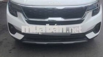 Kia Seltos 2023 1.4 Turbo Luxury - 58000 km