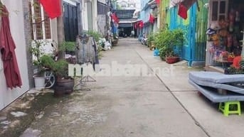 GẤP BÁN GIẢM SÂU, NHÀ 3 TẦNG, GIÁ 5.3TỶ, 4X13 ĐƯỜNG TRƯỚC NHÀ 6M THÔNG