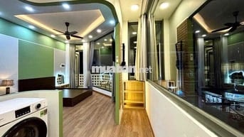 1 PHÒNG NGỦ FULL NỘI THẤT MÁY GIẶT RIÊNG NGAY NGUYỄN VĂN QUÁ -CHỢ CẦU