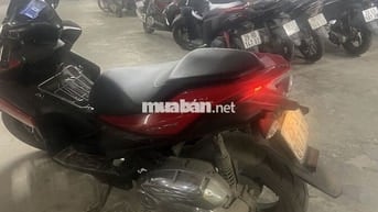 Yamaha NVX 2018 màu Đỏ