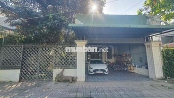 Nhà sân vườn 12x25m Cái Răng - 4 phòng ngủ