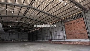 Kho diện tích 275m2 ở Đường Trần Trọng Cung cần cho thuê gấp