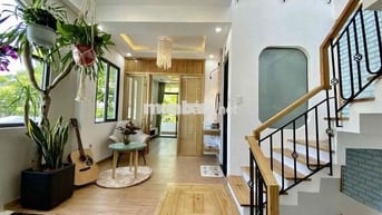 🏠 CHO THUÊ NHÀ KIỆT – NGAY CẦU RỒNG – TRUNG TÂM THÀNH PHỐ