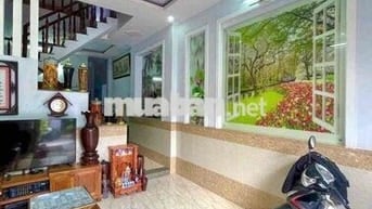 NHÀ TRỆT LẦU, 72M2 (4x18), OTO TỚI NHÀ, CÓ GPXD,DĨ AN