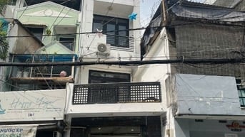 [SIÊU RẺ] Cho thuê nhà MT 65 Cô Giang, quận Phú Nhuận