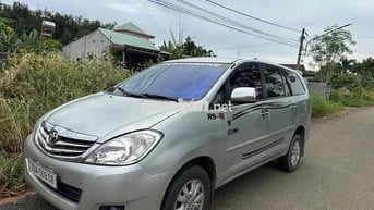 Toyota Innova 2010 G - 124548 km