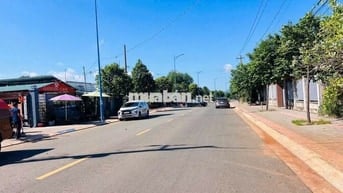 BÁN ĐẤT TẶNG QUÁN CAFE -MẶT TIỀN ĐƯỜNG LÊ DUẨN  ĐẤT ĐỎ