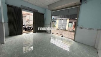 GÓC MT 6x7 đúc lửng, tiện kinh doan buôn bán