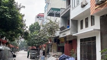 LK Kiến Hưng, DT 50m x 4T, MT 4m, P.LÔ VỈA HÈ-Ô TÔ TRÁNH. Giá 14.2 tỷ