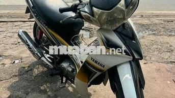 Yamaha Sirius 2011 Trắng-Đen