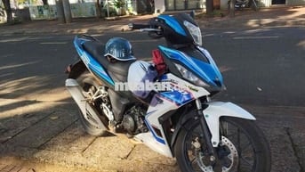 Honda Winner V1 Trắng Xanh Đen