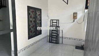 cần bán nhà cấp 4 53m2 xay full hẻm hai xe hơi tránh nhau giáp gò vấp