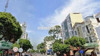 Chính chủ cho thuê MT đường Bạch Đằng, Bình Thạnh. DT 8x30 trệt 2 lầu.