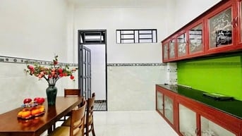 SỔ RIÊNG - NHÀ 123m2 HXH 2 LẦU 4PN TRƯỜNG CHINH SIÊU RỘNG 
