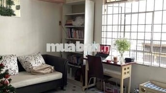 [Q4] TÌM NỮ Ở GHÉP CHUNG CƯ 50m2