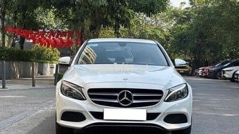 Mercedes-Benz C200 2016 Trắng 90000 km
