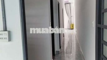 Nhà thổ cư hoàn công giá rẻ trục chính hẻm 4 trần vỉnh khiết