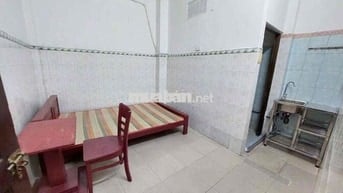 phòng chính chủ cho thê 1tr8 giờ giấc tự do ko chung chủ